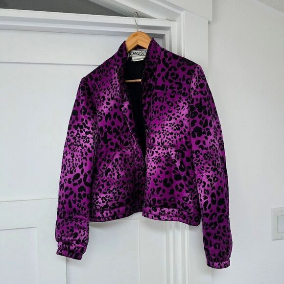 Carlisle Collection Silk Stand Collar Jacket in Fushica Pink Leopard Print - Picture 3 of 12